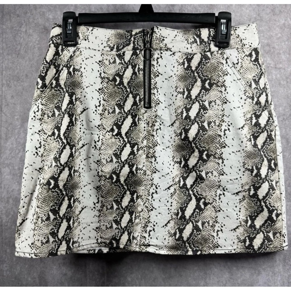 rue21 Skirt Womens Medium Snakeskin Print Mini Zip Front Hipster